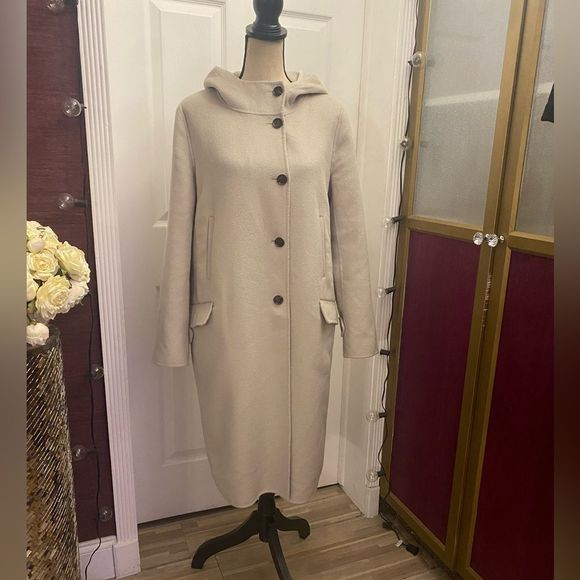 MaxMara Cream Trench Coat with Hood - Picture 1 of 13